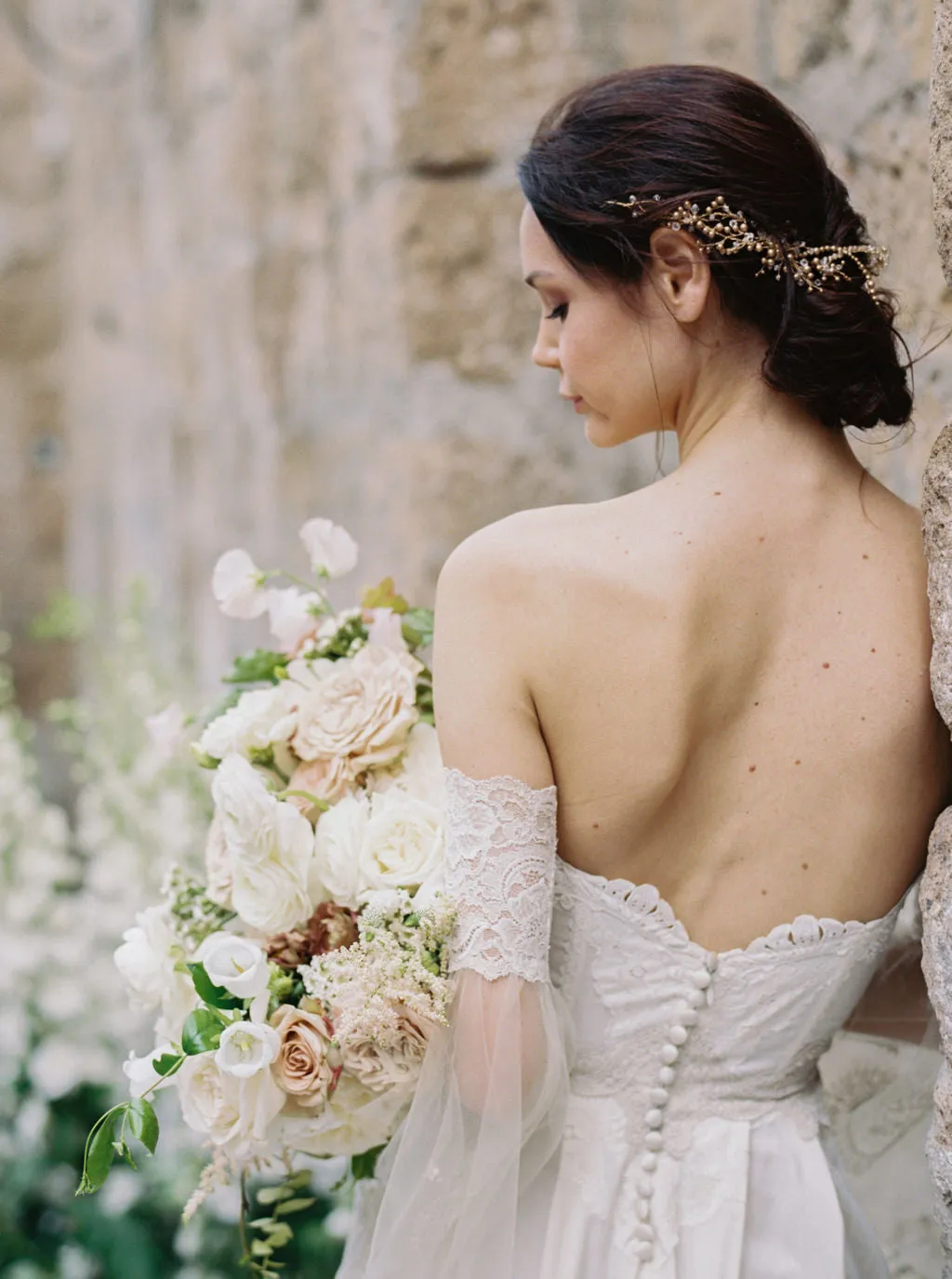 AMIRA | Crystal and Gold Pearl Wedding Crown