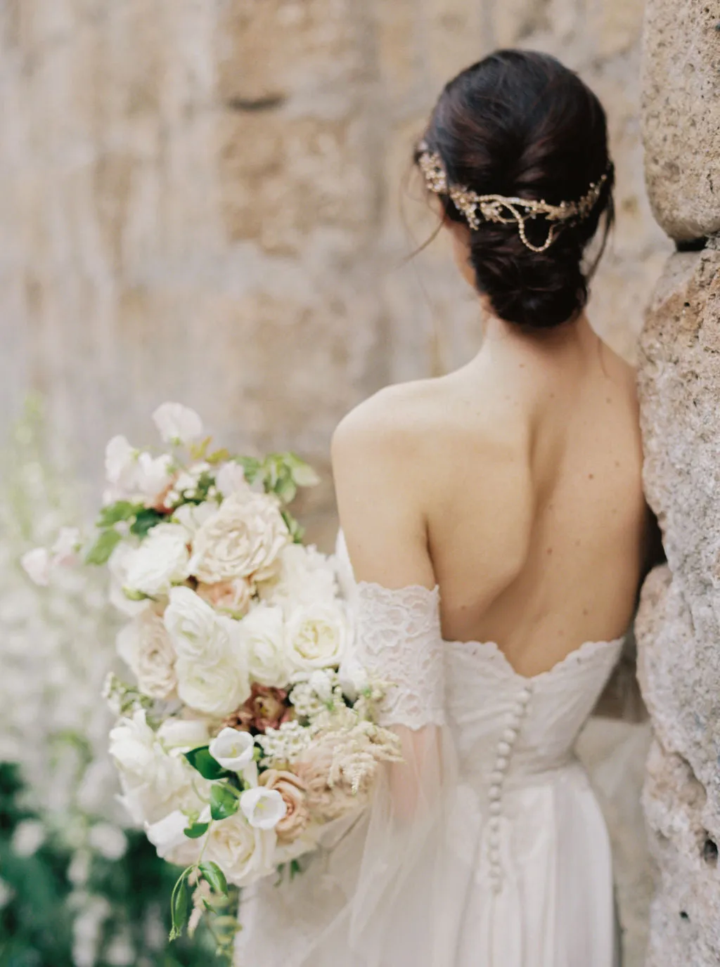 AMIRA | Crystal and Gold Pearl Wedding Crown