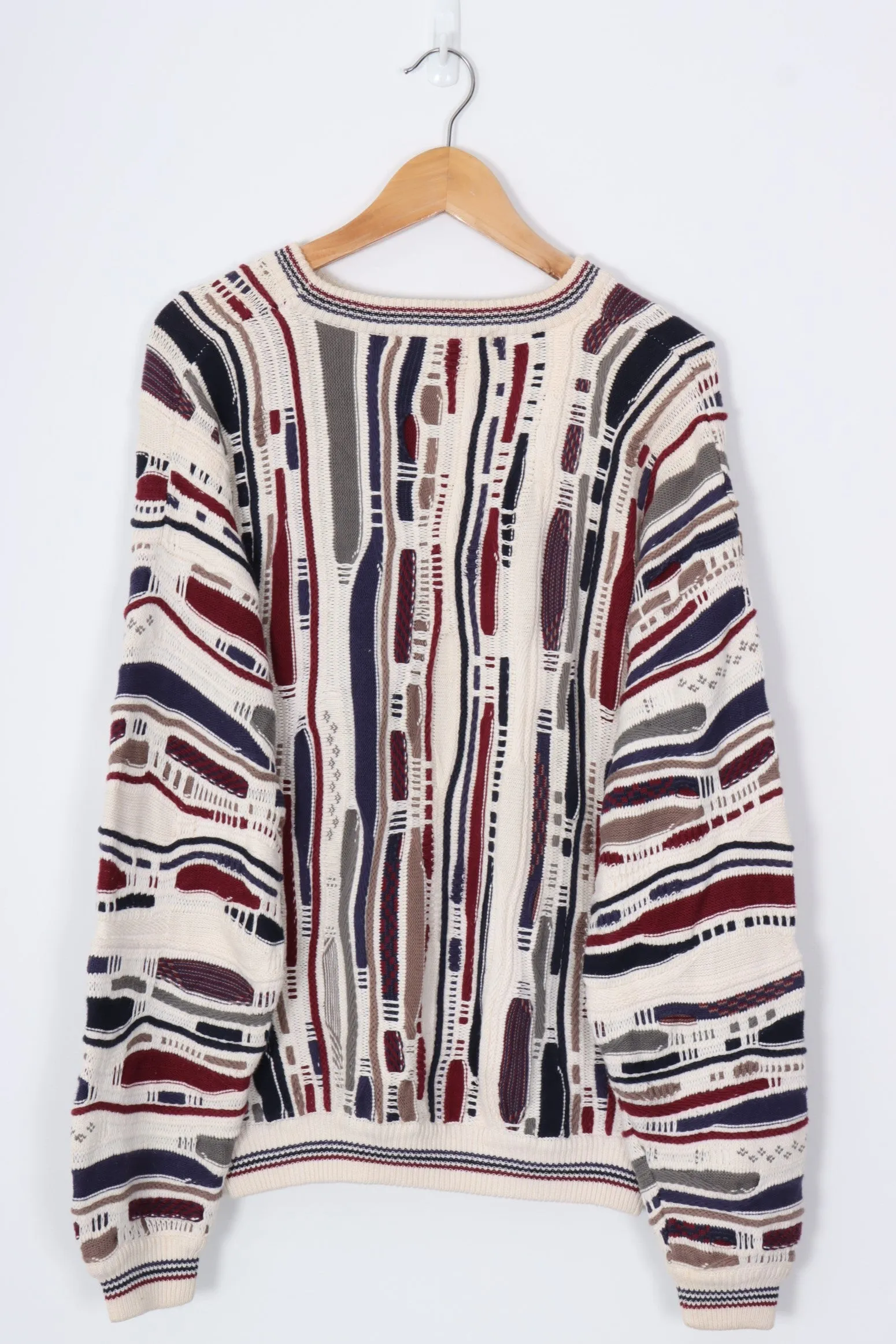 COTTON TRADERS Cream & Navy 3D Coogi Style Sweater Knit (L)